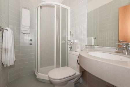 Amarin Apartments - 37