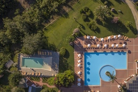 Taliansko Sardínia / Sardegna Perdepera Resort 4 dňový pobyt Polpenzia s nápojmi Vlastná June 2025 (26/06/25-29/06/25)