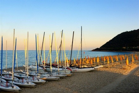 Taliansko Sardínia / Sardegna Perdepera Resort 4 dňový pobyt Polpenzia s nápojmi Vlastná June 2025 (26/06/25-29/06/25)