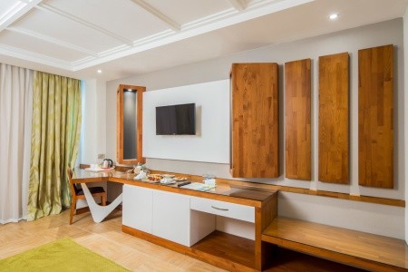 Crystal Waterworld Park Resort & Spa - 106