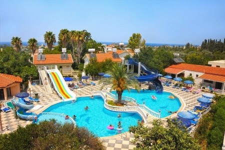 Riverside Garden Resort - Kypr v srpnu