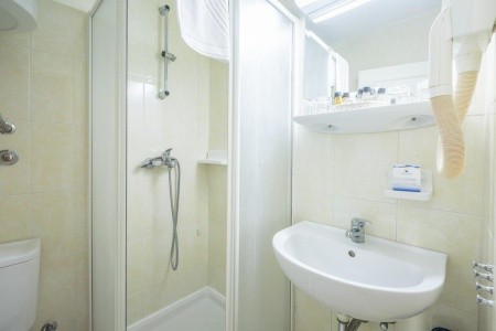 Laguna Bellevue Apartments - 11