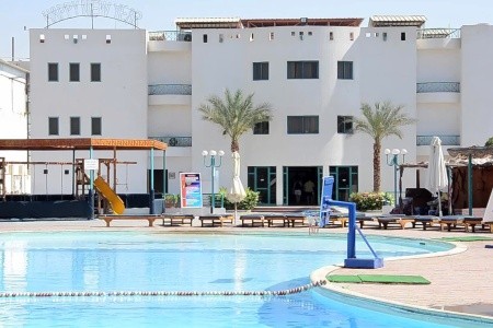 Sharm Cliff Resort