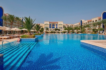 Premier Le Reve Hotel & Spa - 11