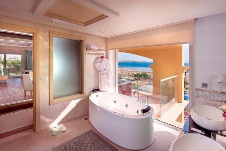 Premier Le Reve Hotel & Spa - 12