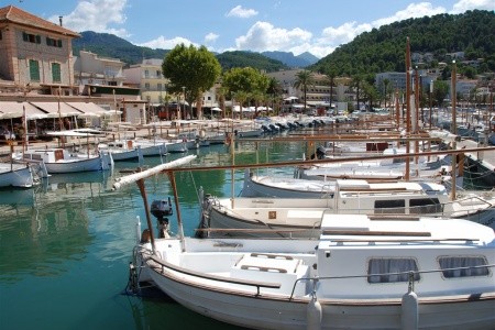 Mallorca s turistikou - nedotčená příroda a tradiční architektura - 8