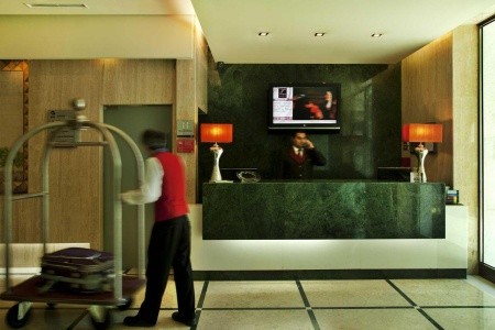 Portugalsko Lisabon Turim Iberia 4 dňový pobyt Raňajky Letecky Letisko: Praha May 2026 (22/05/26-25/05/26)