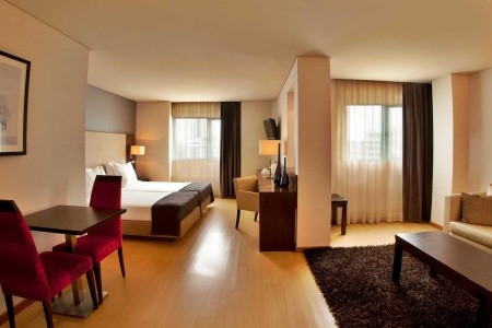 Portugalsko Lisabon Turim Iberia 4 dňový pobyt Raňajky Letecky Letisko: Praha May 2026 (22/05/26-25/05/26)