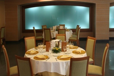 Taliansko Kalábria Residence Tirreno 7 dňový pobyt Polpenzia Letecky Letisko: Praha July 2026 ( 3/07/26- 9/07/26)