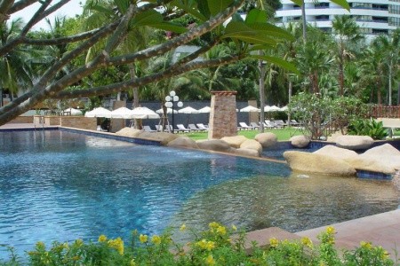 Thajsko Pattaya Jomtien Palm Beach 10 dňový pobyt Polpenzia Letecky Letisko: Viedeň November 2025 (30/11/25- 9/12/25)