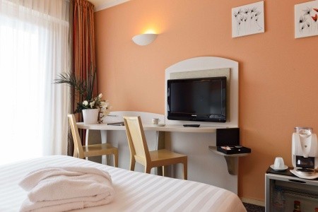 Best Western Astoria - 18