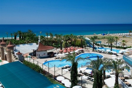 Aydinbey Famous Resort - 41