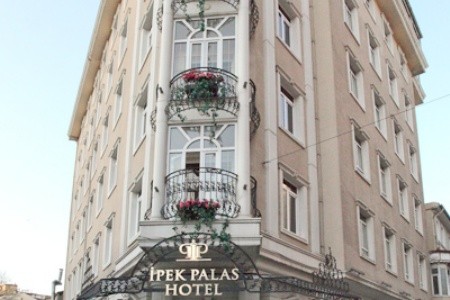 Ipek Palas - Istanbul v listopadu