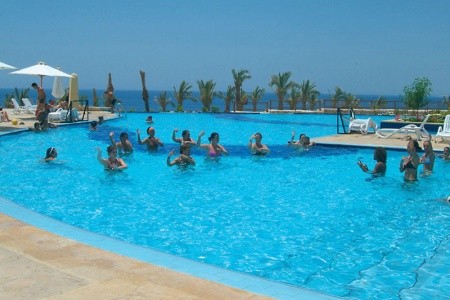 Continental Plaza Beach - 36