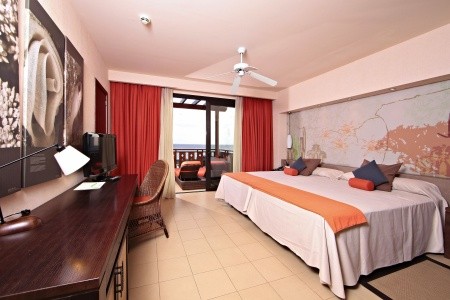 Kanárske ostrovy Tenerife Barceló Tenerife 12 dňový pobyt Polpenzia Letecky Letisko: Budapešť January 2026 (22/01/26- 2/02/26)