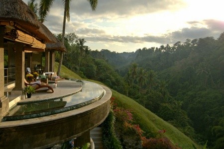 Bali Ubud Viceroy Bali 16 dňový pobyt Plná penzia Letecky Letisko: Viedeň June 2026 ( 5/06/26-20/06/26)