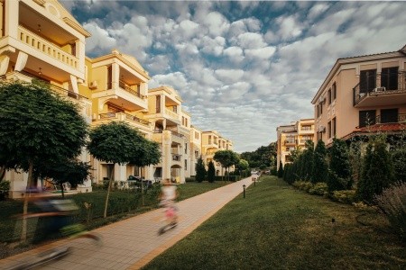 Green Life Beach Resort - 50