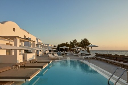 Dovolená Santorini 2023 - Costa Grand Resort & Spa