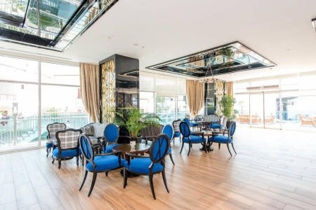 Turecko Turecká riviéra Azura Deluxe Resort & Spa 8 dňový pobyt Ultra All inclusive Letecky Letisko: Bratislava June 2026 ( 9/06/26-16/06/26)