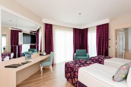 Turecko Turecká riviéra Azura Deluxe Resort & Spa 8 dňový pobyt Ultra All inclusive Letecky Letisko: Bratislava June 2026 ( 9/06/26-16/06/26)