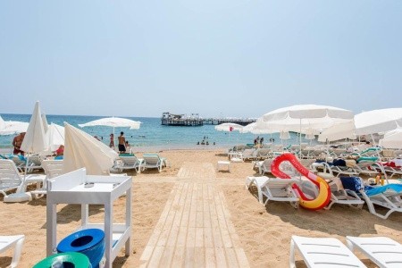 Turecko Turecká riviéra Azura Deluxe Resort & Spa 8 dňový pobyt Ultra All inclusive Letecky Letisko: Bratislava June 2026 ( 9/06/26-16/06/26)