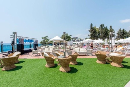 Turecko Turecká riviéra Azura Deluxe Resort & Spa 8 dňový pobyt Ultra All inclusive Letecky Letisko: Bratislava June 2026 ( 9/06/26-16/06/26)