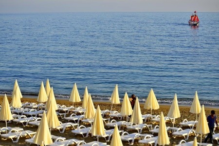 Turecko Turecká riviéra Azura Deluxe Resort & Spa 8 dňový pobyt Ultra All inclusive Letecky Letisko: Bratislava June 2026 ( 9/06/26-16/06/26)