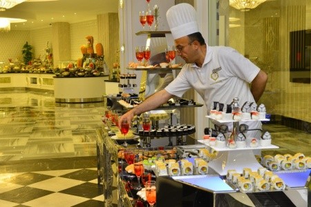 Turecko Turecká riviéra Azura Deluxe Resort & Spa 8 dňový pobyt Ultra All inclusive Letecky Letisko: Bratislava June 2026 ( 9/06/26-16/06/26)