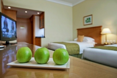 Spojené arabské emiráty Abu Dhabi Al Maha Arjaan By Rotana 8 dňový pobyt Raňajky Letecky Letisko: Praha March 2026 (19/03/26-26/03/26)