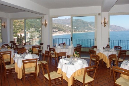 Bay Palace - 16