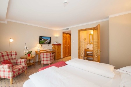 Rakúsko Kitzbühel / Mittersill Best Western Premier Kaiserhof 8 dňový pobyt Raňajky Vlastná July 2026 (11/07/26-18/07/26)