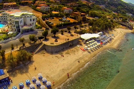 Taliansko Sicília Cefalu Sea Palace 10 dňový pobyt Raňajky Letecky Letisko: Viedeň October 2025 (30/10/25- 8/11/25)