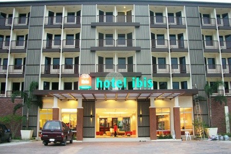 Thajsko Phuket Ibis Patong Phuket 13 dňový pobyt Polpenzia Letecky Letisko: Praha August 2026 ( 1/08/26-13/08/26)