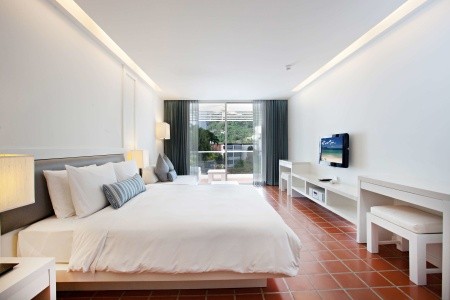 Thajsko Phuket The Nap Patong 13 dňový pobyt Raňajky Letecky Letisko: Praha August 2026 (20/08/26- 1/09/26)