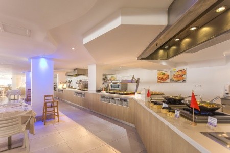 Fergus Style Cala Blanca Suites - 35