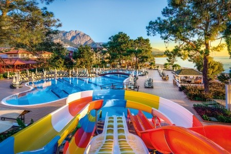 Crystal Aura Beach Resort & Spa - Turecko letecky z Krakova lehátka zdarma - zájezdy