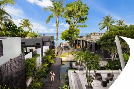 Aleenta Phuket Resort