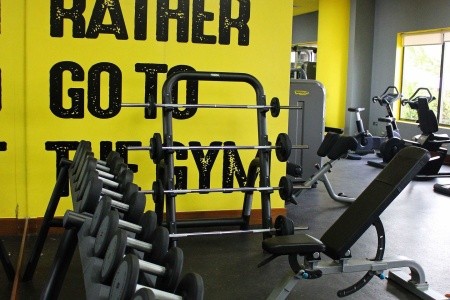 Spojené arabské emiráty Abu Dhabi Park Inn Abu Dhabi Yas Island 7 dňový pobyt Polpenzia Letecky Letisko: Praha June 2026 ( 7/06/26-13/06/26)