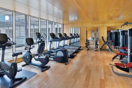 Spojené arabské emiráty Dubaj The Ritz-Carlton Dubai International Financial Centre 12 dňový pobyt Polpenzia Letecky Letisko: Viedeň November 2026 ( 8/11/26-19/11/26)