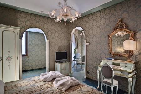 Carlton On The Grand Canal - 13