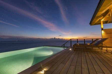 Maldivy Lhaviyani Atol Hurawalhi Island Resort 15 dňový pobyt Plná penzia Letecky Letisko: Praha október 2023 (23/10/23- 6/11/23)