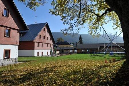Ubytování v Česku v listopadu 2022 - Areál Skiland