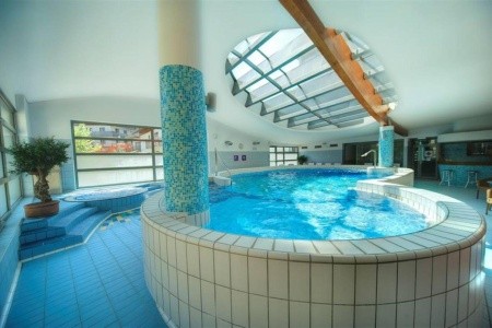 Slovinsko Bled Best Western Premier Lovec 5 dňový pobyt Raňajky Vlastná December 2026 ( 4/12/26- 8/12/26)