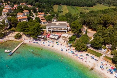 26217950 - Plitvická jezera: Klenot Chorvatska, který stojí za návštěvu