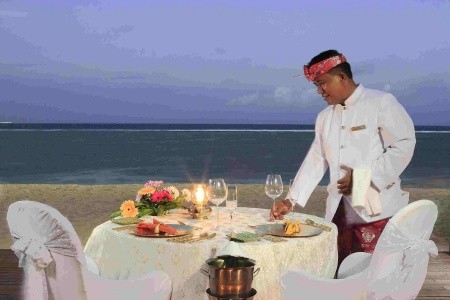 Nusa Dua Beach Resort & Spa - 9