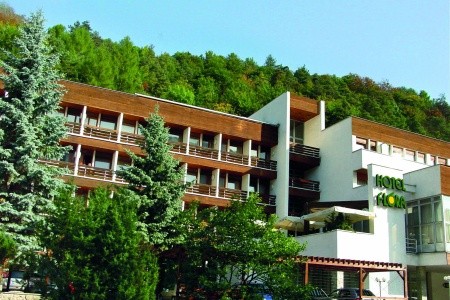 Hotel Flóra, Trenčianské Teplice