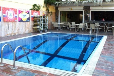 Haris Apts Hotel - 36