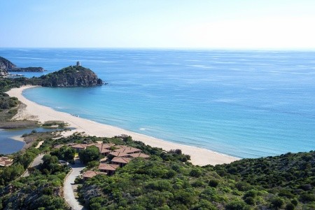 Taliansko Sardínia / Sardegna Chia Laguna Resort Village 15 dňový pobyt Polpenzia Vlastná May 2026 (21/05/26- 4/06/26)