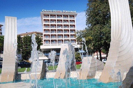 Dovolená ve Slovinsku s koupáním - Grand Hotel Portorož