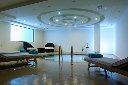 The Royal Blue - 111